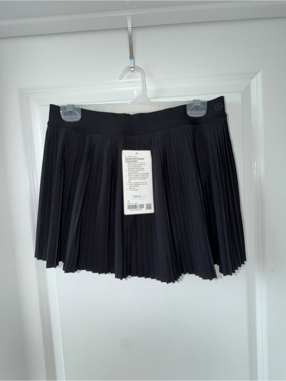 Lululemon Varsity HR Pleated Tennis Skirt Black Size 10 NWT